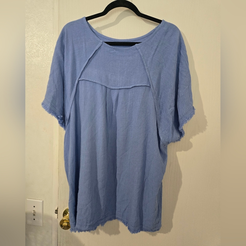 1X Casual Blue Women's Top. Botique